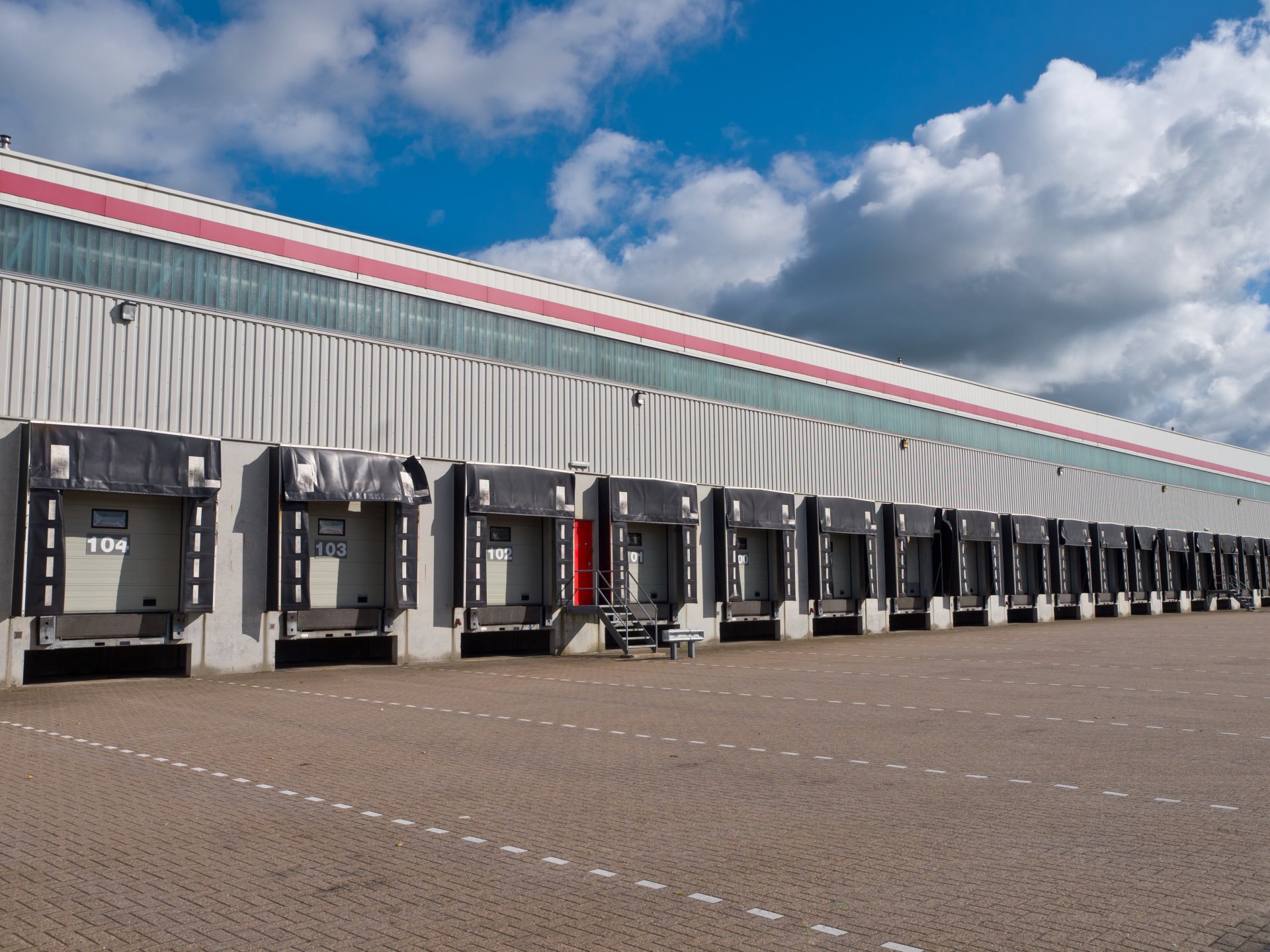 loading-docks-export-concept-2023-11-27-05-26-45-utc